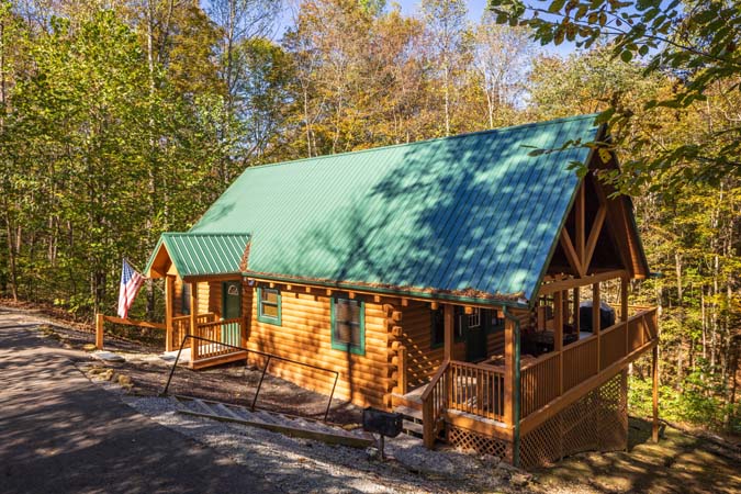 Gas fireplace detail at Cardinal Cabin