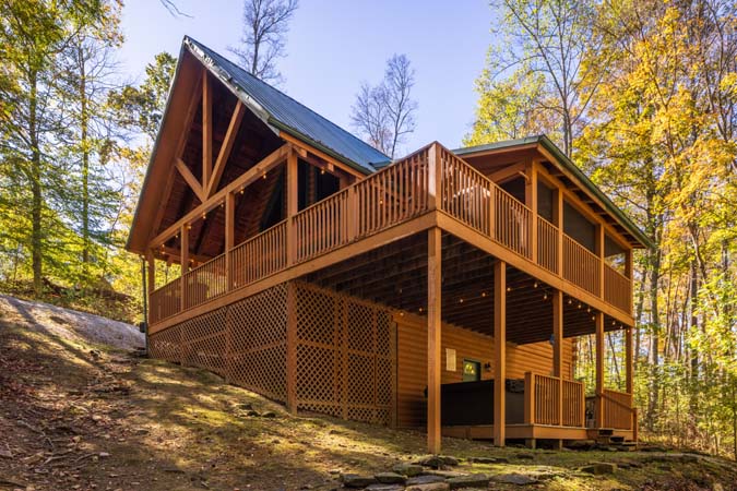 Kitchen counter space for group meals at Cardinal Cabin
