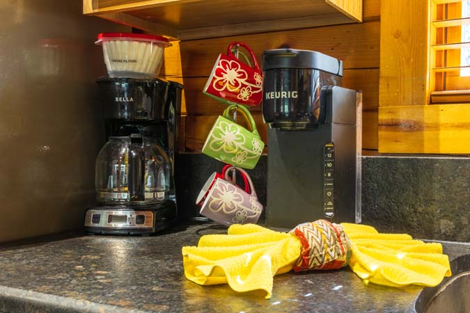 Ping pong table detail at Cardinal Cabin