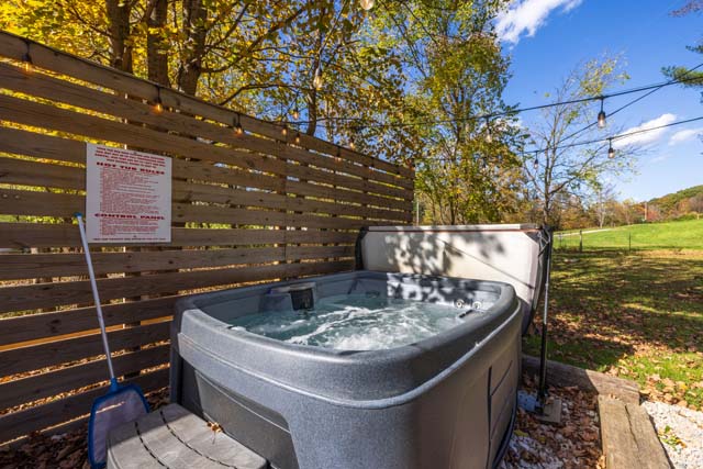 Country Cottage kitchen and appliances