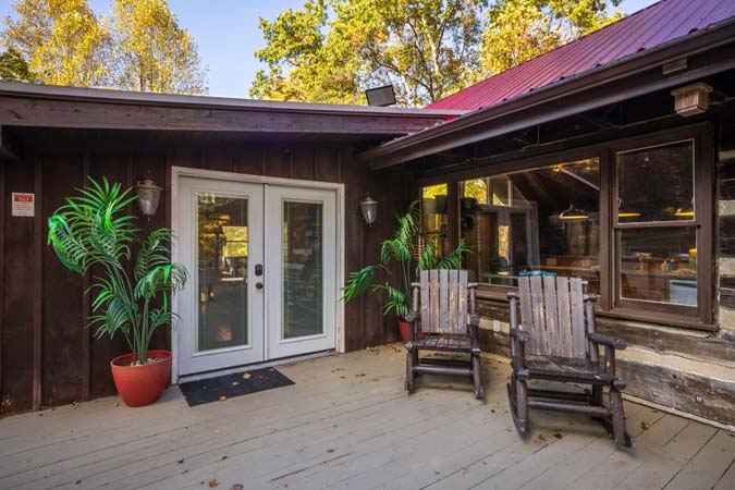 High Point Lodge resort style amenities