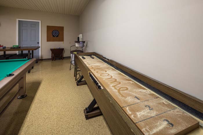 Sleeping area with multiple beds for family and guests