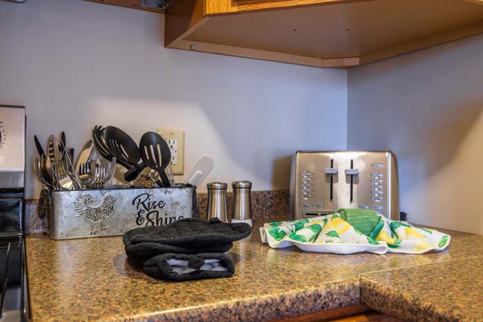 Private lodge with wooded backdrop and peaceful environment