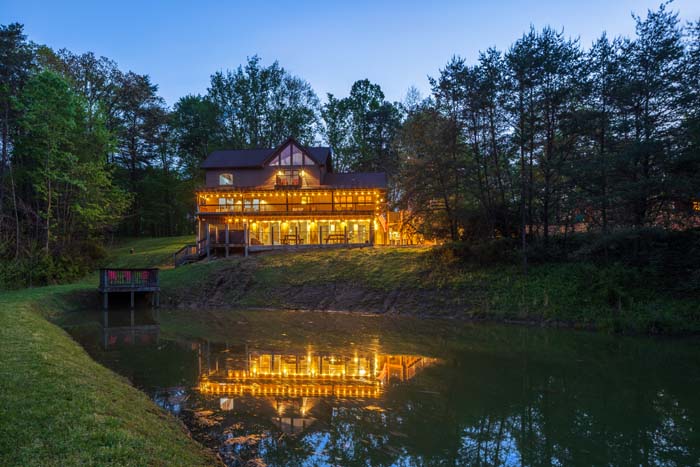 Hilltop Retreat spacious living area with lodge-style design