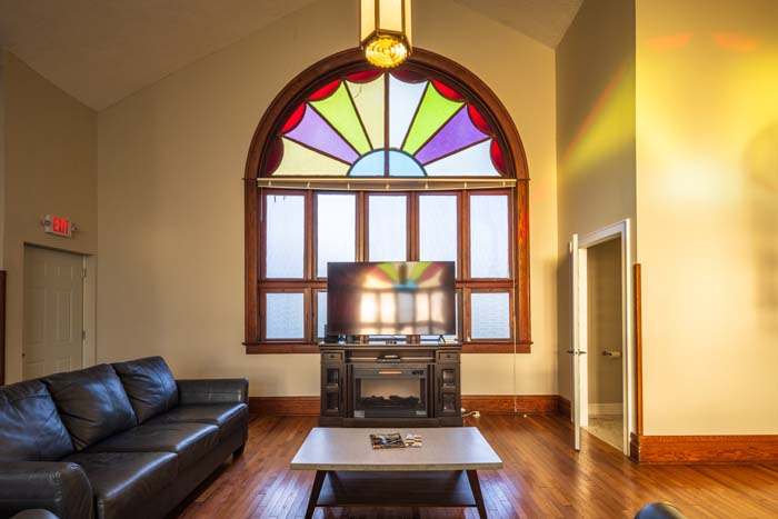 Bar seating area beside modern kitchen