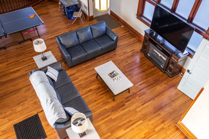 Cemetery across road from Dragonfly Inn noted for transparency