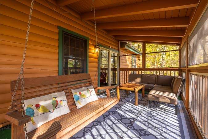 Open great room layout at Mockingbird Cabin