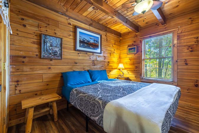 Kitchen counter space for meal prep at Mockingbird Cabin