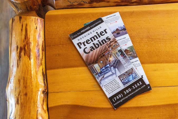 Full bathroom at Mockingbird Cabin