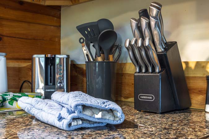 Washer and dryer at Mockingbird Cabin