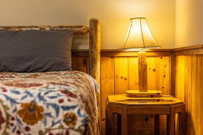 Mockingbird Cabin offering scenic Hocking Hills stay