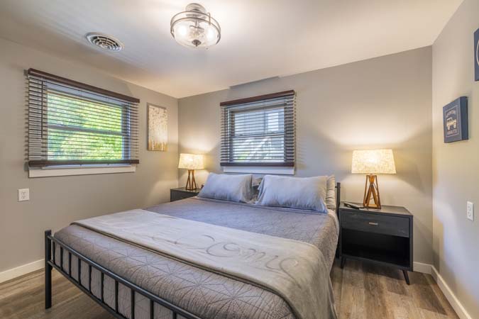 Third private bedroom at Onyx Outpost