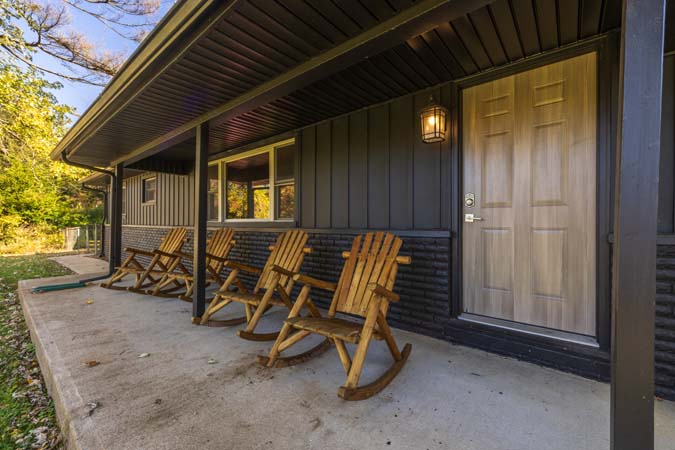 Onyx Outpost offering modern comfort in Hocking Hills Ohio