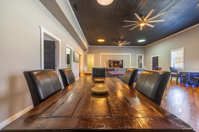 Second king bedroom with ensuite bath at The Grange