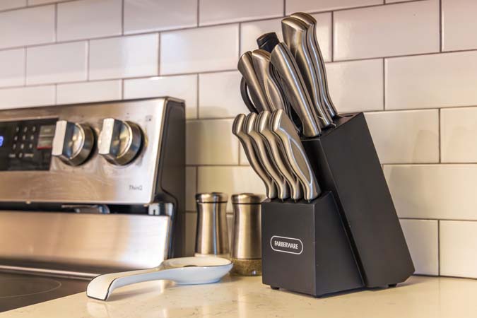 Convenient location of The Grange near Hocking Hills attractions