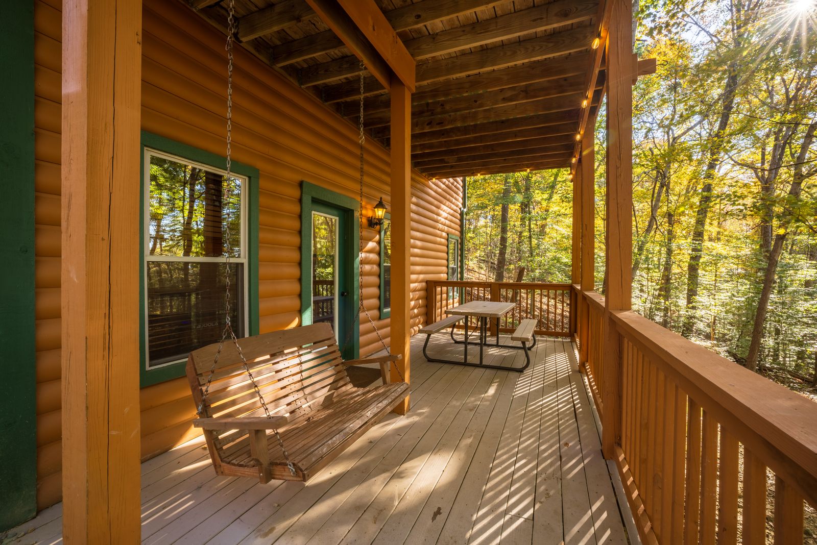 Bluebird Cabin in Hocking Hills Ohio, photo 10 of 57