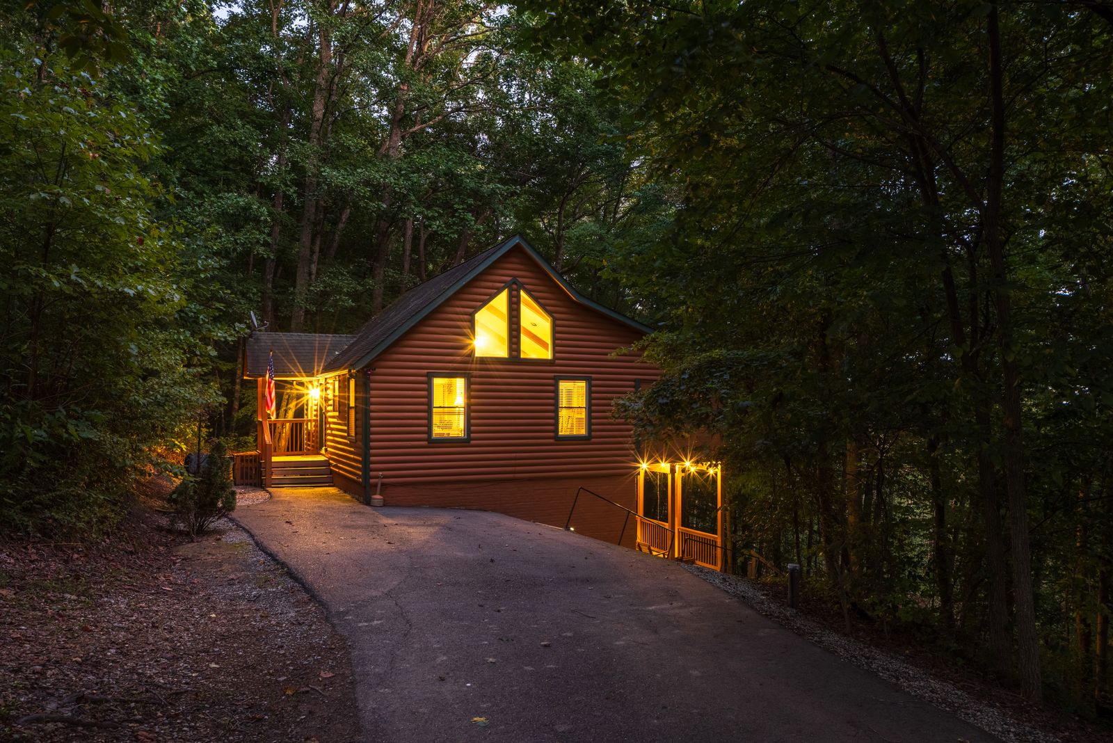 Bluebird Cabin in Hocking Hills Ohio, photo 51 of 57