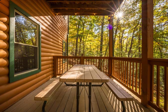 Rec room with ping pong table at Bluebird Cabin