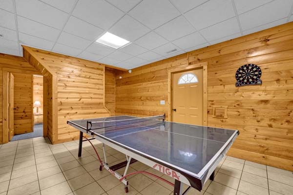 ping pong table in game room