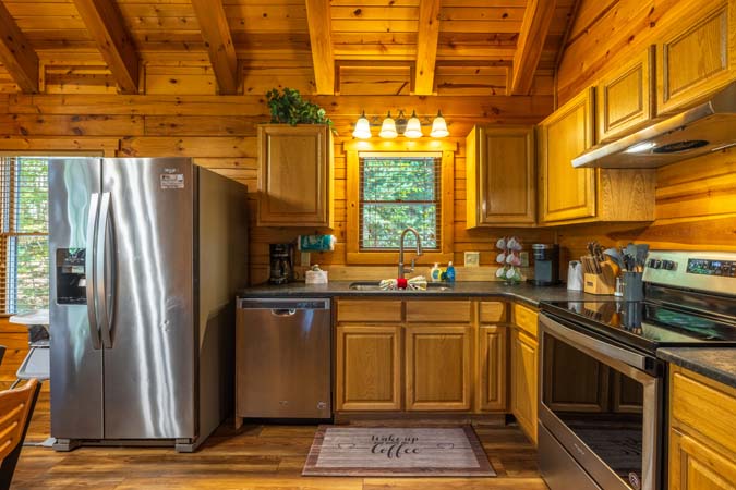 Comfortable bedroom furnishings at Catbird Cabin