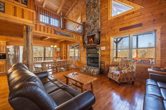 Queen bedroom downstairs