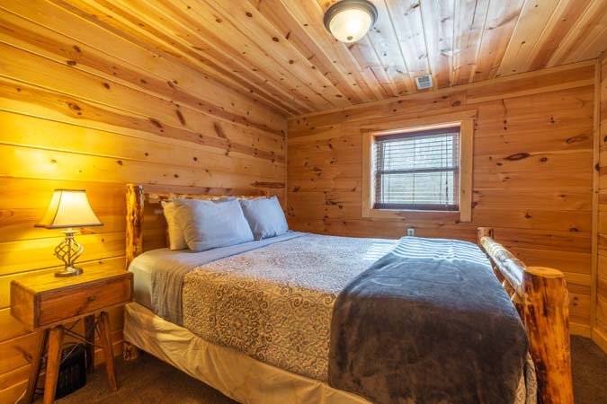 Washer and dryer at Little Pine Cabin