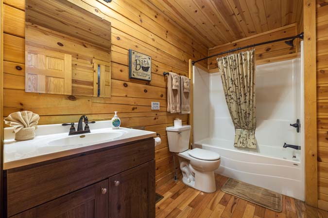 Comfortable family getaway at Little Pine Cabin