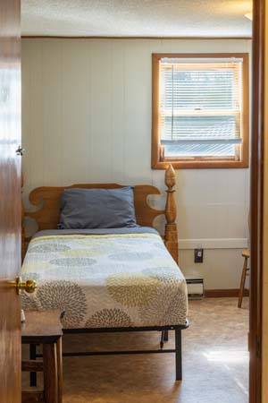 Convenient base for exploring Hocking Hills at Ruby Farmhouse